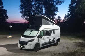 Rentalfourgon Saint Michel sur Rhone 42 Citroen ELIOS VAN 59T SKYLIFT Wikicampers