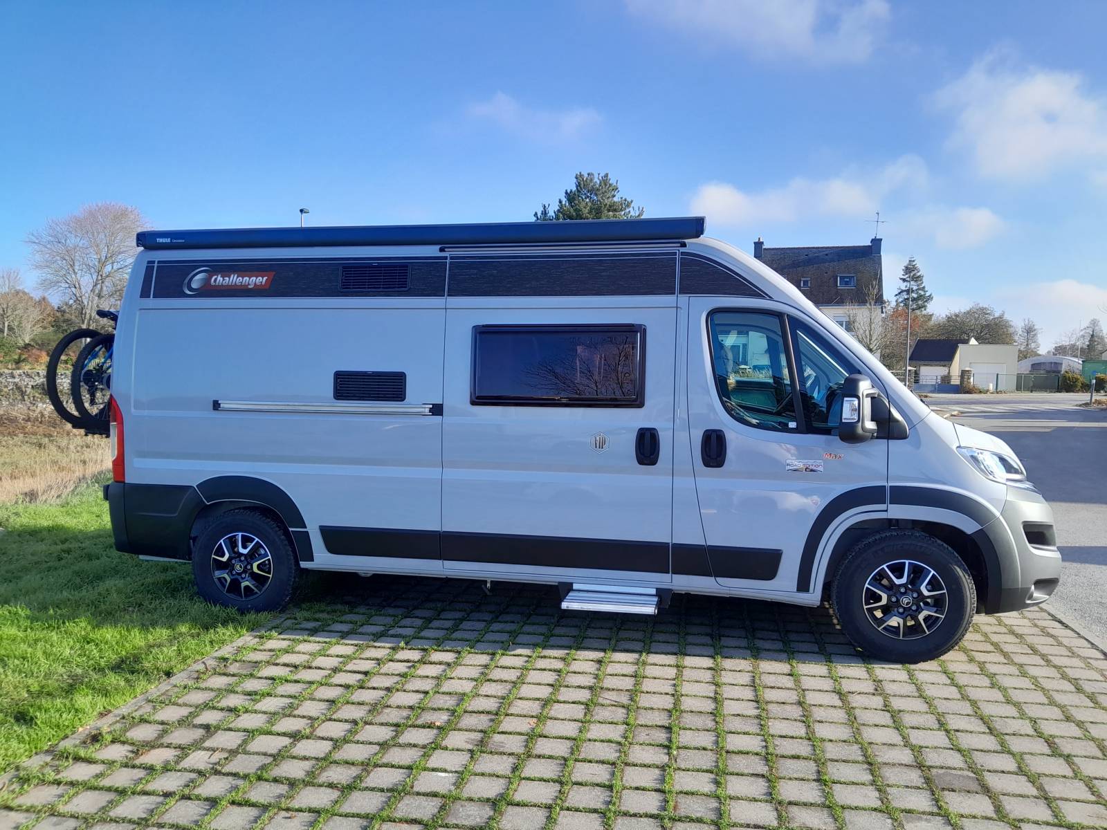 FERMETURE BOUCHON REMPLISSAGE D'EAU - Forum camping-car, fourgon aménagé,  véhicule de loisirs.