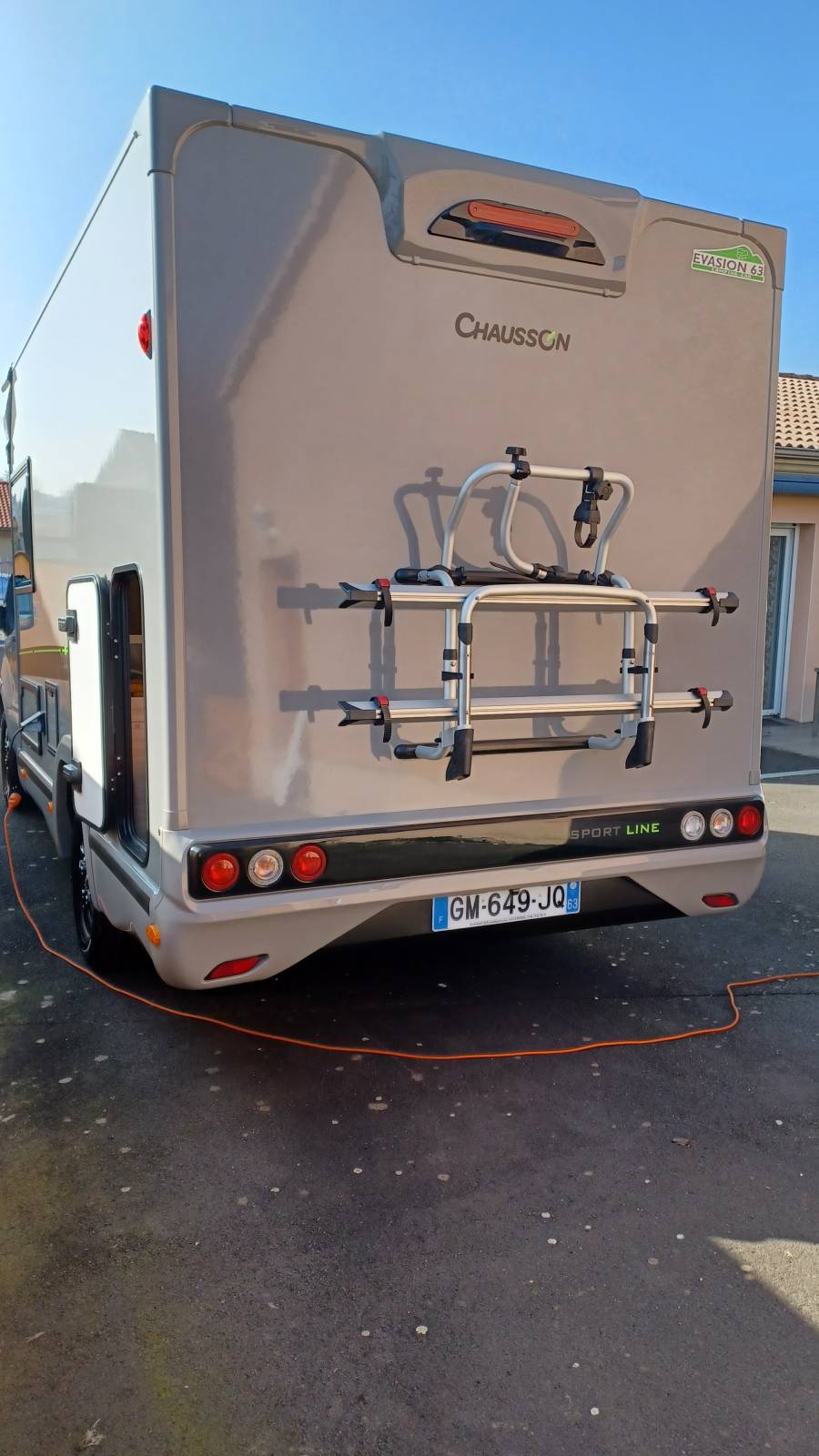 Location camping-car profilé Cournon-d'Auvergne (63) Ford