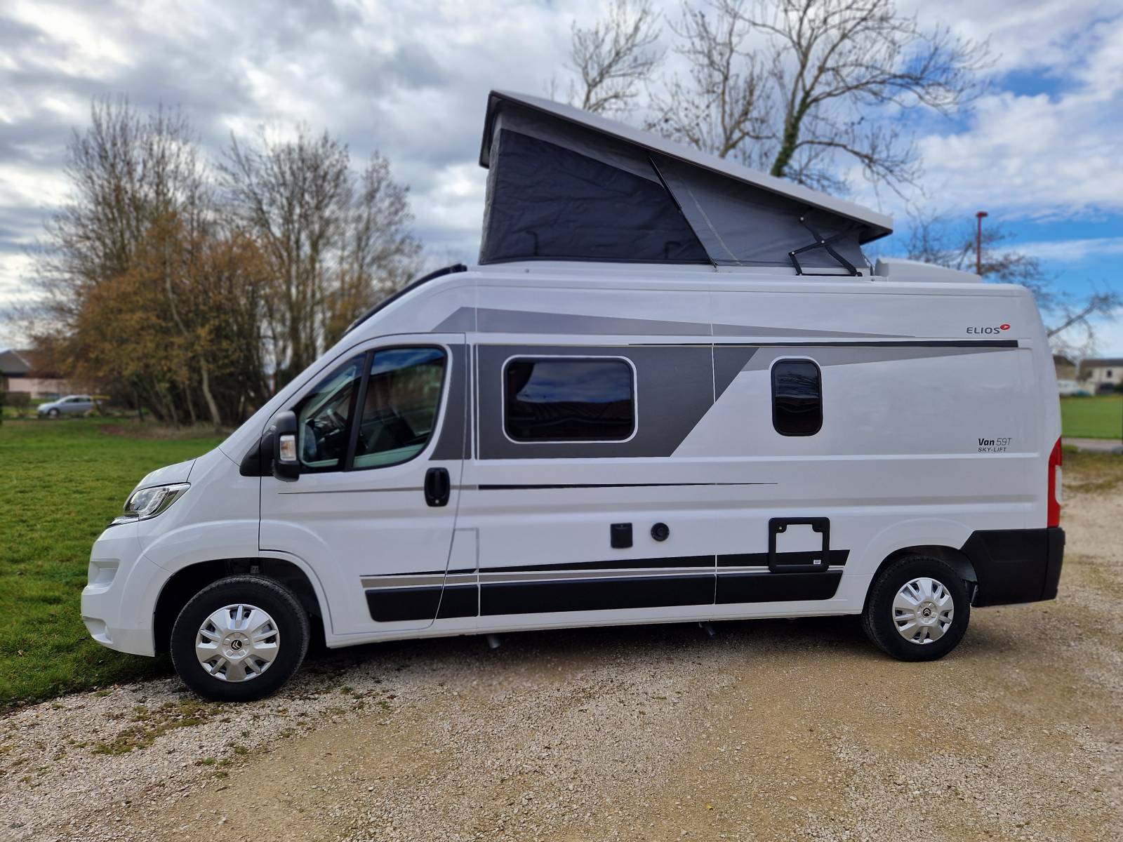 Location fourgon Vitry-le-François (51) Citroen ELIOS 59 T