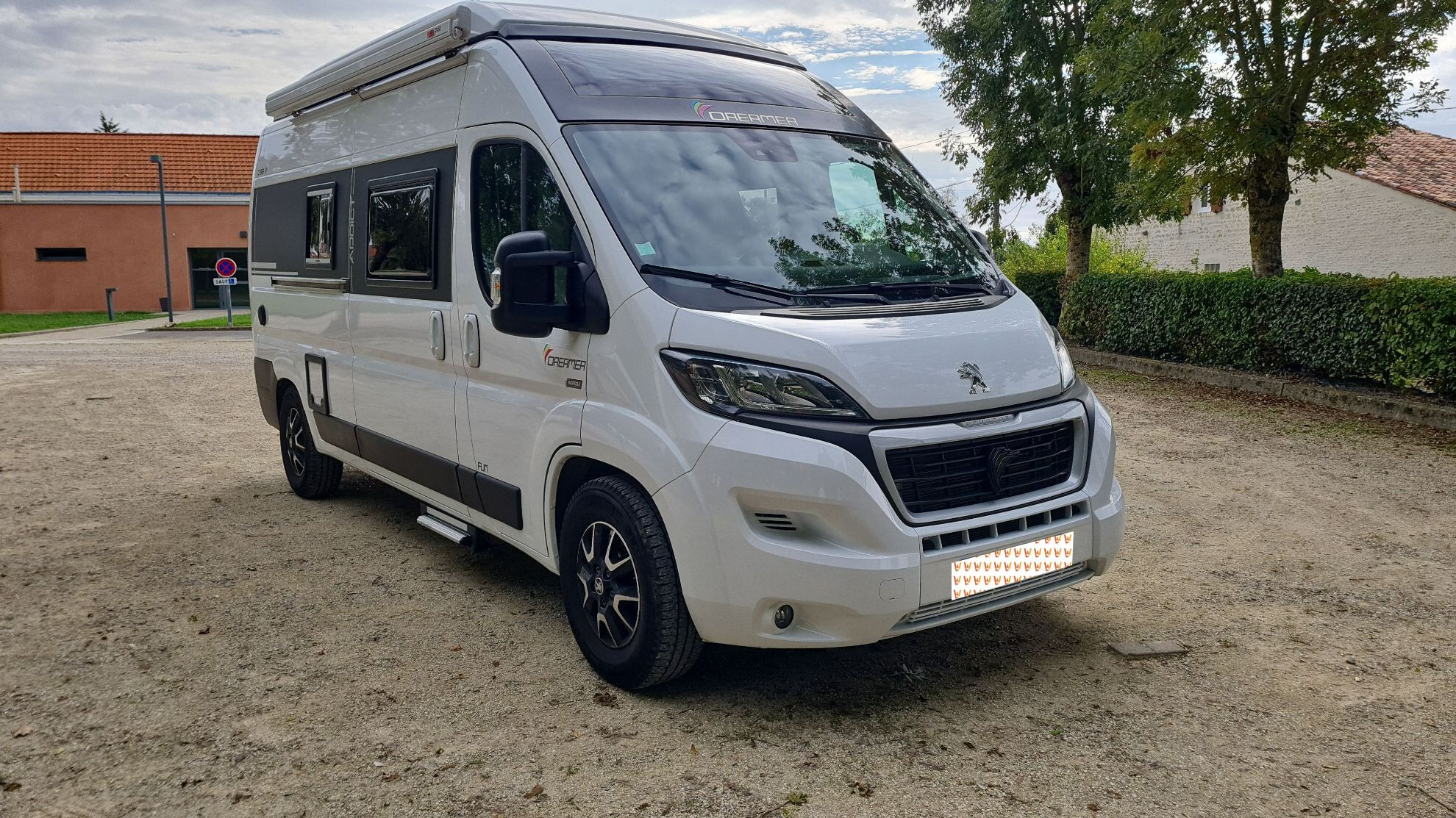 Dreamer D55 Up Occasion